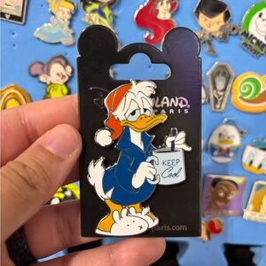 Disneyland Paris Donald Duck in Pajamas Pin 2024